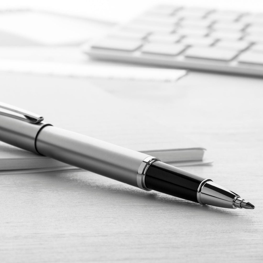 Internal and External Factors to Think About While Buying a Pen